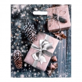 Новогодний пакет с принтом в виде подарков и вырубной ручкой (45х38 см) - Сима-Ленд - купить с доставкой в Санкт-Петербурге