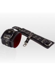 Чёрные кожаные наручники с контрастной строчкой и красной изнанкой - Sitabella - купить с доставкой в Санкт-Петербурге