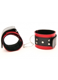 Красно-чёрные кожаные наручники - БДСМ Арсенал - купить с доставкой в Санкт-Петербурге