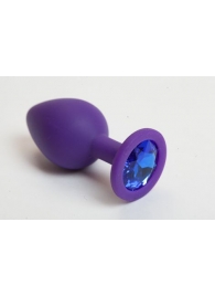 Фиолетовая силиконовая анальная пробка с голубым стразом - 8,2 см. - 4sexdreaM - купить с доставкой в Санкт-Петербурге