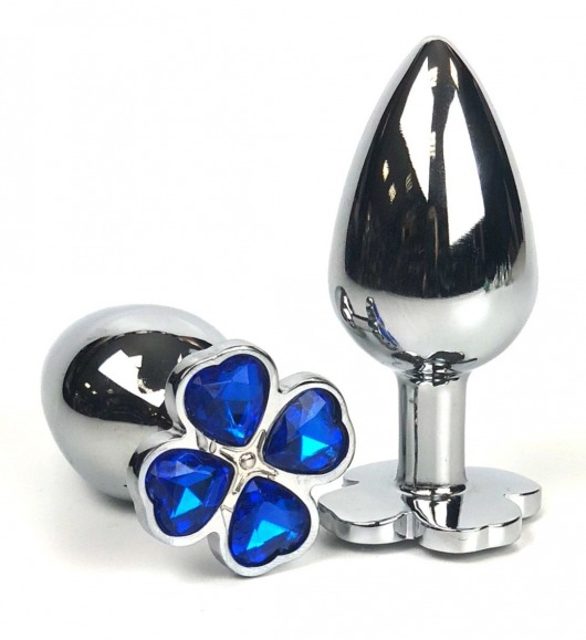 Серебристая анальная втулка с клевером из синих кристаллов - 6,5 см. - Vandersex - купить с доставкой в Санкт-Петербурге