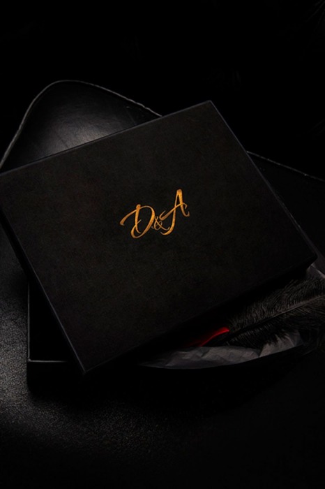 Пикантная лакированная юбка-карандаш с сеточкой - Devil & Angel купить с доставкой