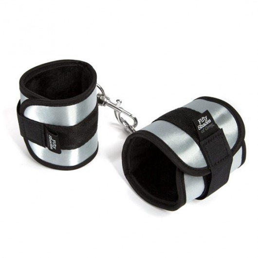 Серо-черные наручники Totally His - Fifty Shades of Grey - купить с доставкой в Санкт-Петербурге
