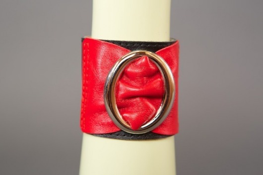Красно-чёрный кожаный браслет с овальной пряжкой - Подиум - купить с доставкой в Санкт-Петербурге