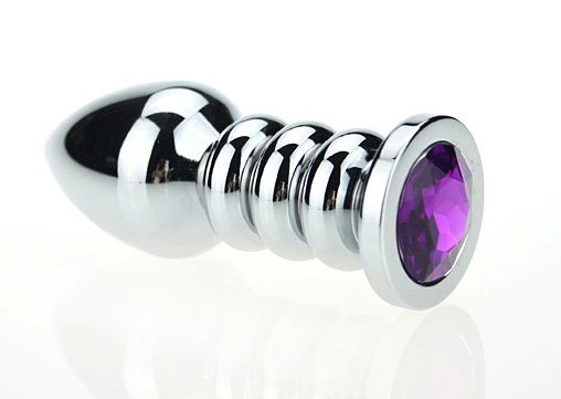 Серебристая фигурная анальная пробка с фиолетовым кристаллом - 10,3 см. - 4sexdreaM - купить с доставкой в Санкт-Петербурге