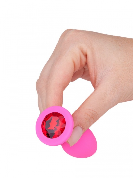 Розовая силиконовая анальная втулка с красным кристаллом - 7,3 см. - Джага-Джага - купить с доставкой в Санкт-Петербурге