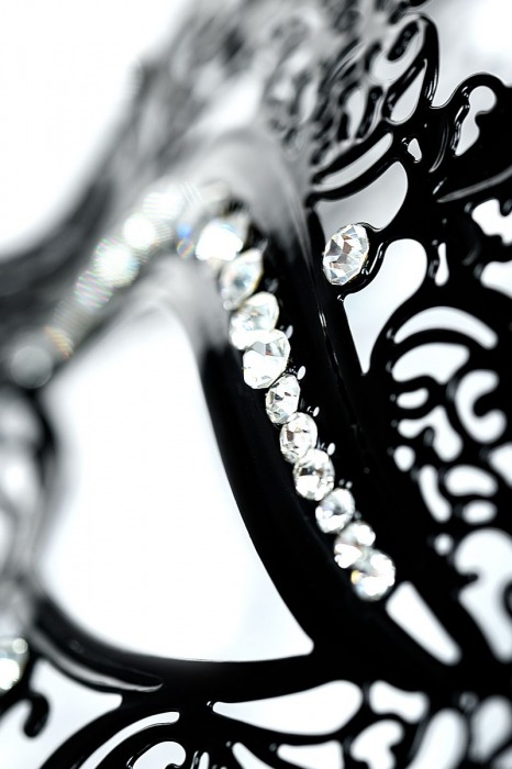 Соблазнительная черная маска Theatre - ToyFa купить с доставкой