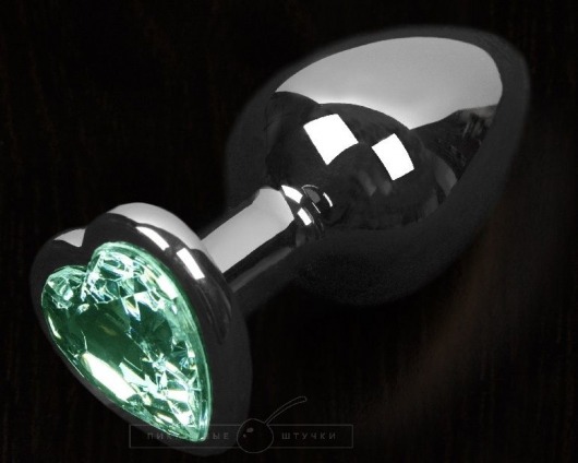 Серая анальная пробка с зеленым кристаллом в виде сердечка - 8,5 см. - Пикантные штучки - купить с доставкой в Санкт-Петербурге