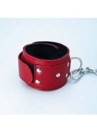Красные кожаные наручники с меховым подкладом - БДСМ Арсенал - купить с доставкой в Санкт-Петербурге